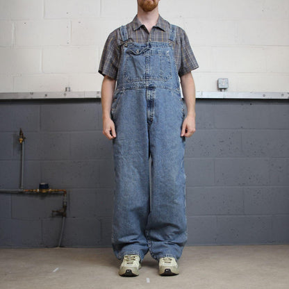 Vintage Levi’s baggy Silvertab dungarees 00s denim overalls blue