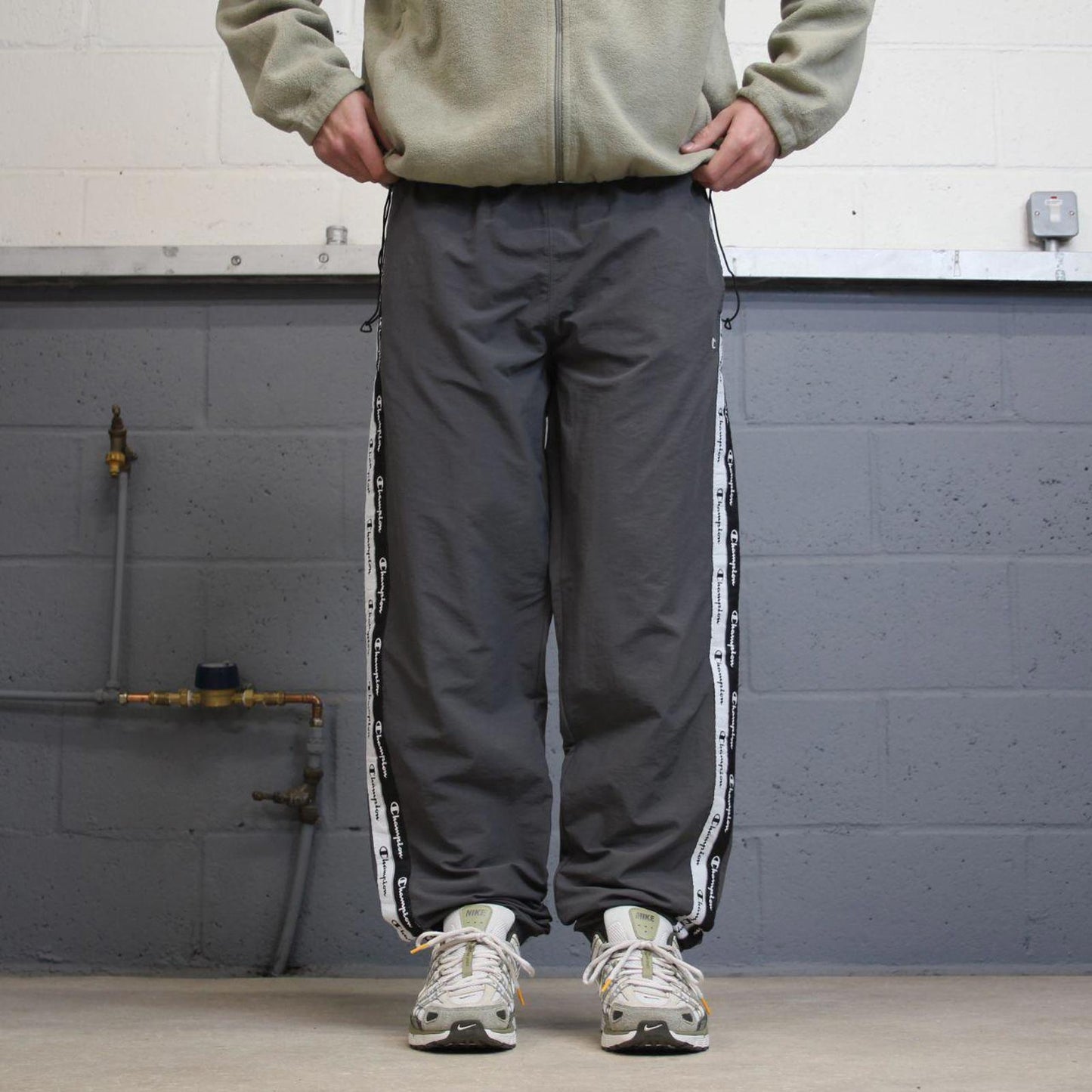 Y2k baggy Champion tracksuit bottoms 2XL loose grey trackies 00s style joggers stripe track pants