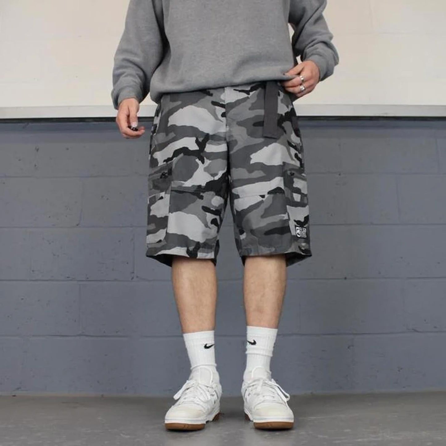 Y2K Camo cargo shorts W38 Eckō Unltd Loose hip hop cargo shorts