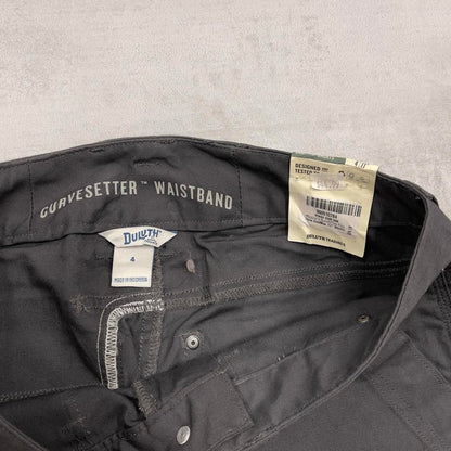 Duluth carpenter jorts size 4 W29