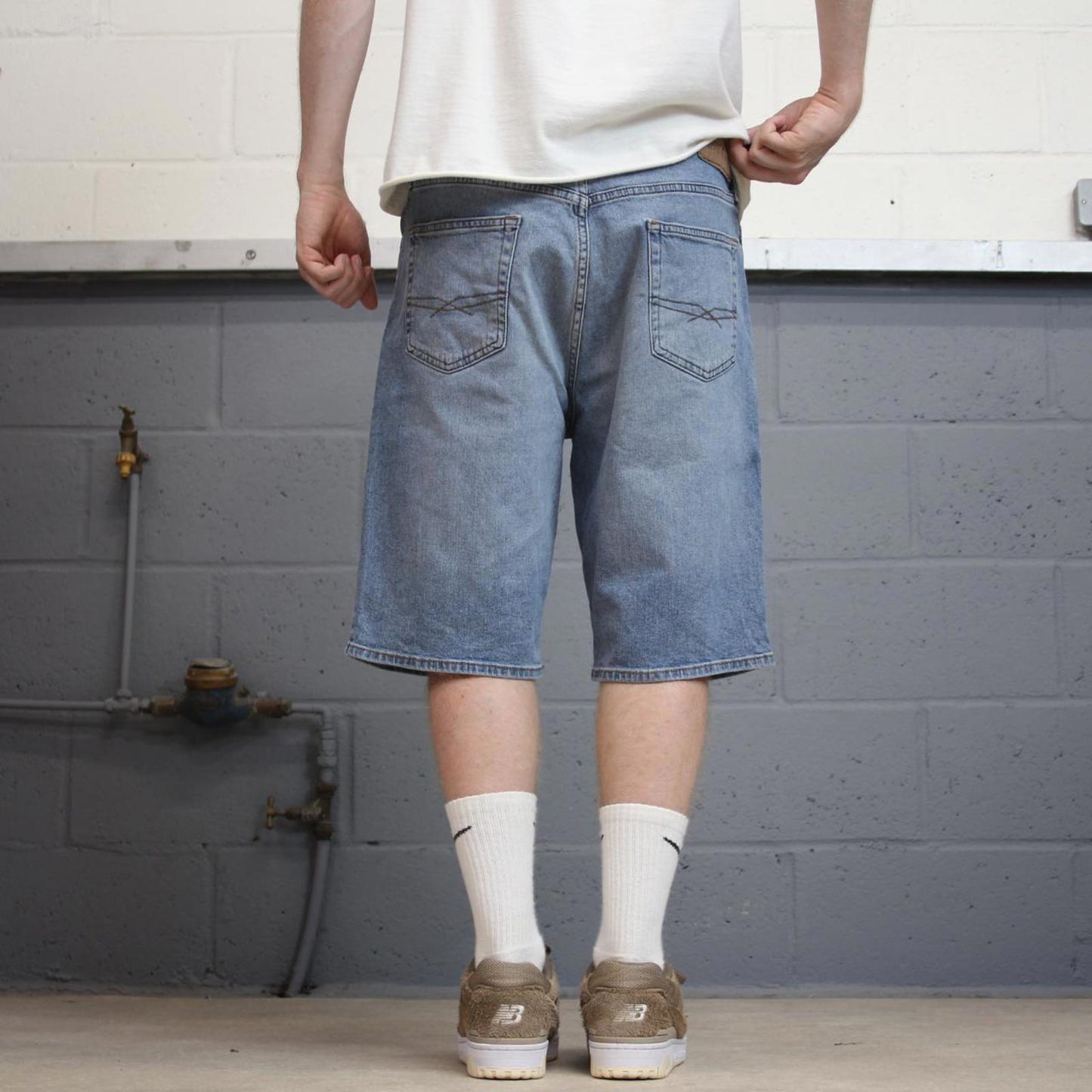 Mens Signature Levi’s shorts W36