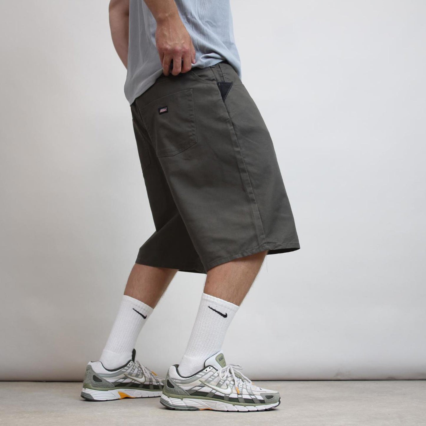 Mens Dickies Shorts W44