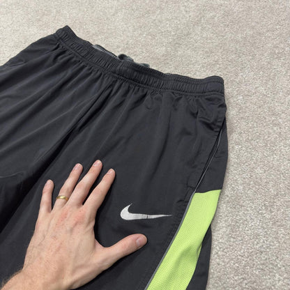 Nike sports shorts y2k loose black green Dri-Fit comfy floaty summer gym shorts
