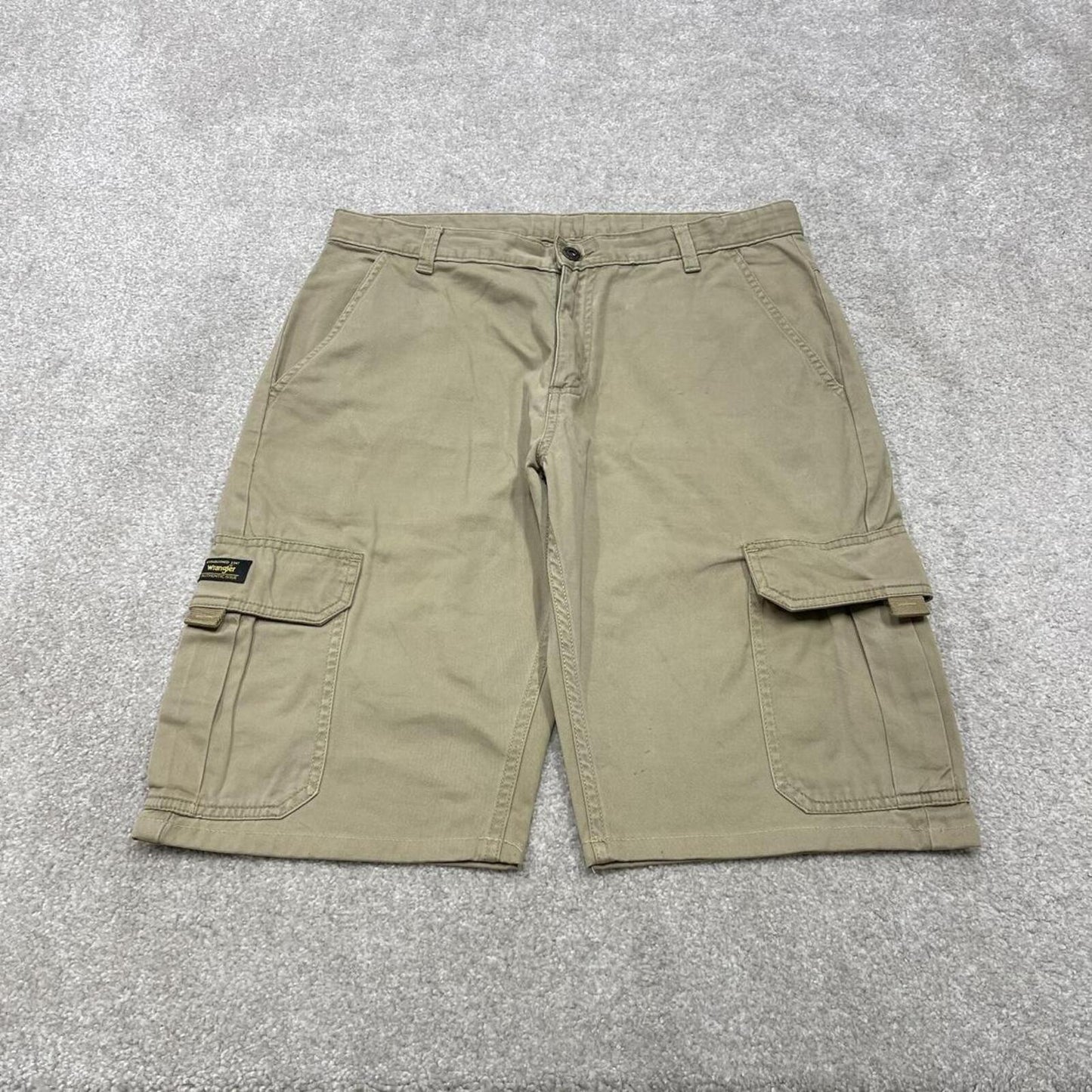 Y2k Wrangler cargo shorts utility khaki Loose summer festival outfit