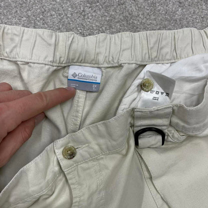 Y2k loose Columbia cargo shorts technical style cream Loose summer festival shorts