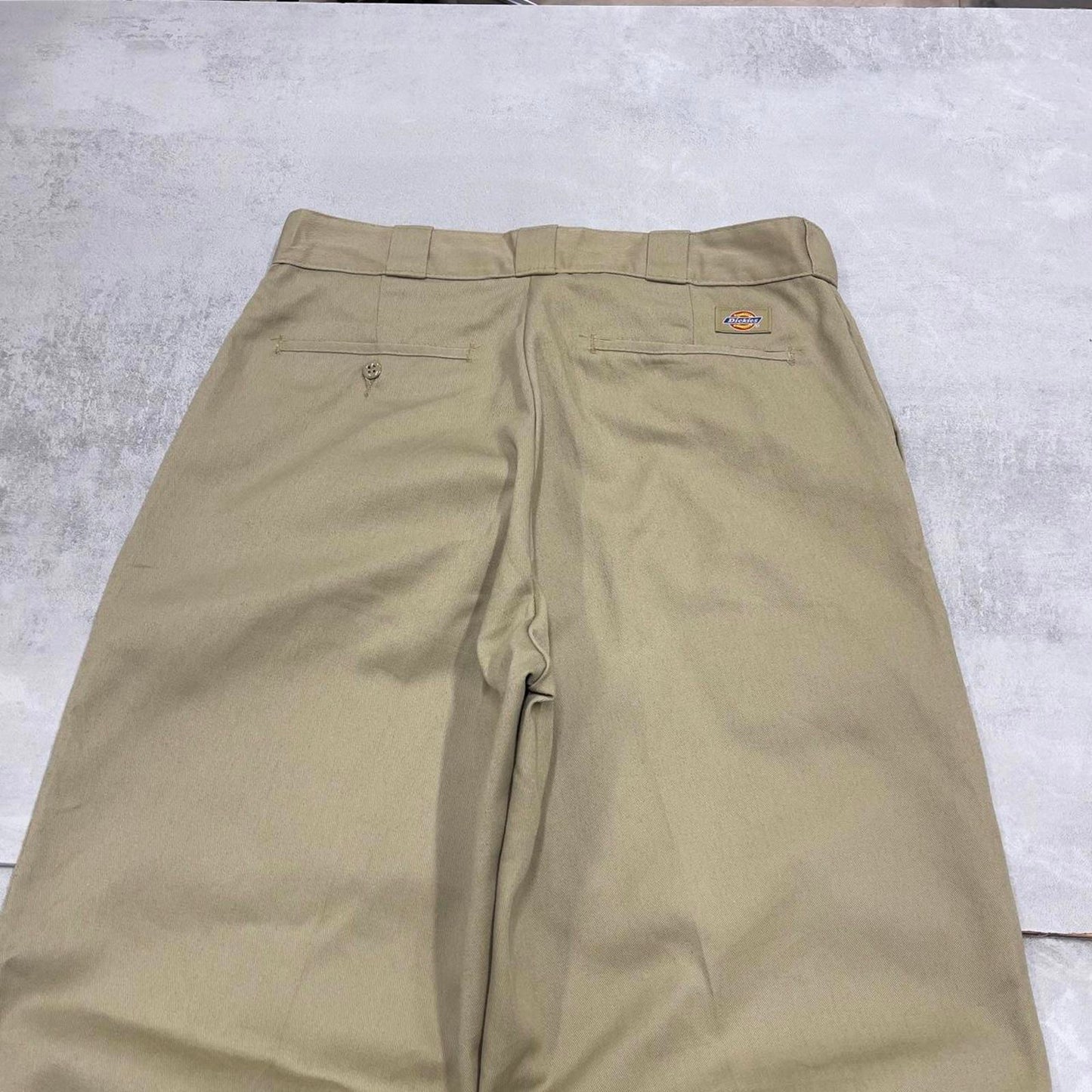 Baggy Dickies pants W34 L32 khaki beige loose twill chino style skater pants