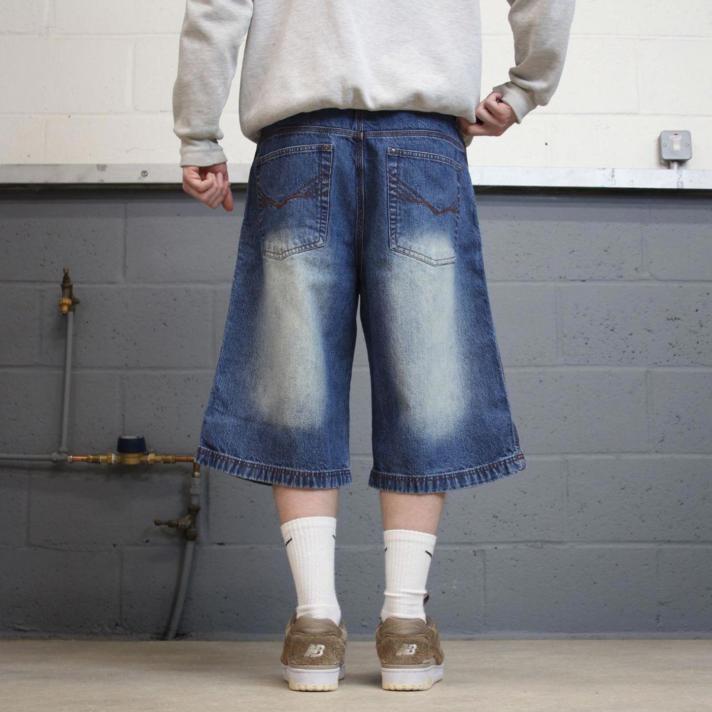 Y2k long baggy denim shorts skater style blue Jordan Craig wide leg summer festival jorts