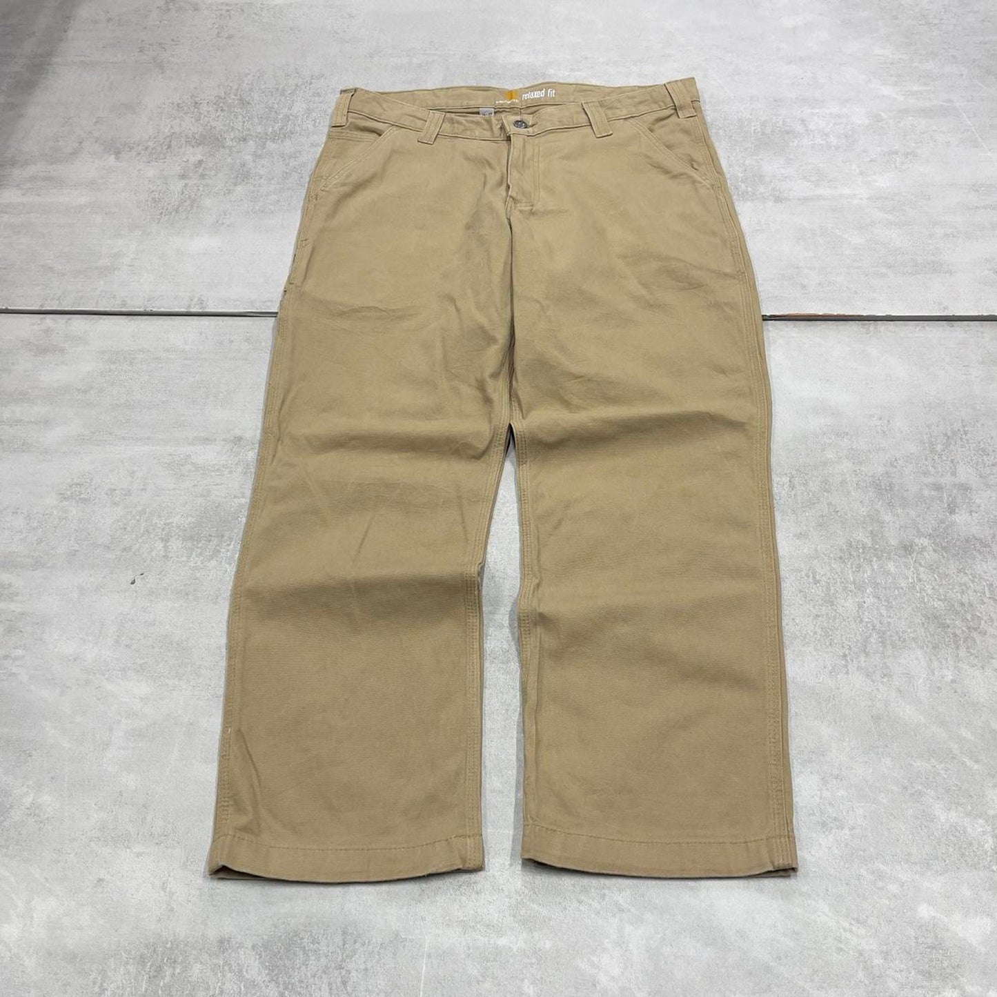Tan Carhartt carpenter pants W36L28 relaxed 90s style skater loose leg cargos patch logo