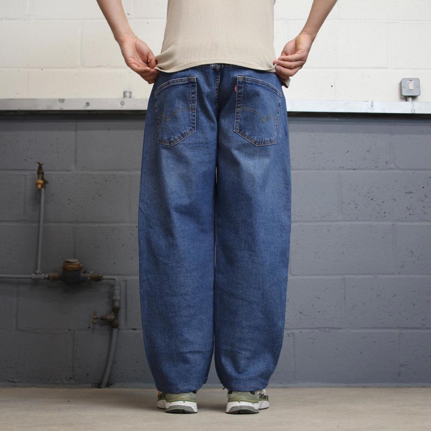 Levis 505 jeans casual streetwear W38L27 blue loose straight leg y2k style pants red tab logo skater