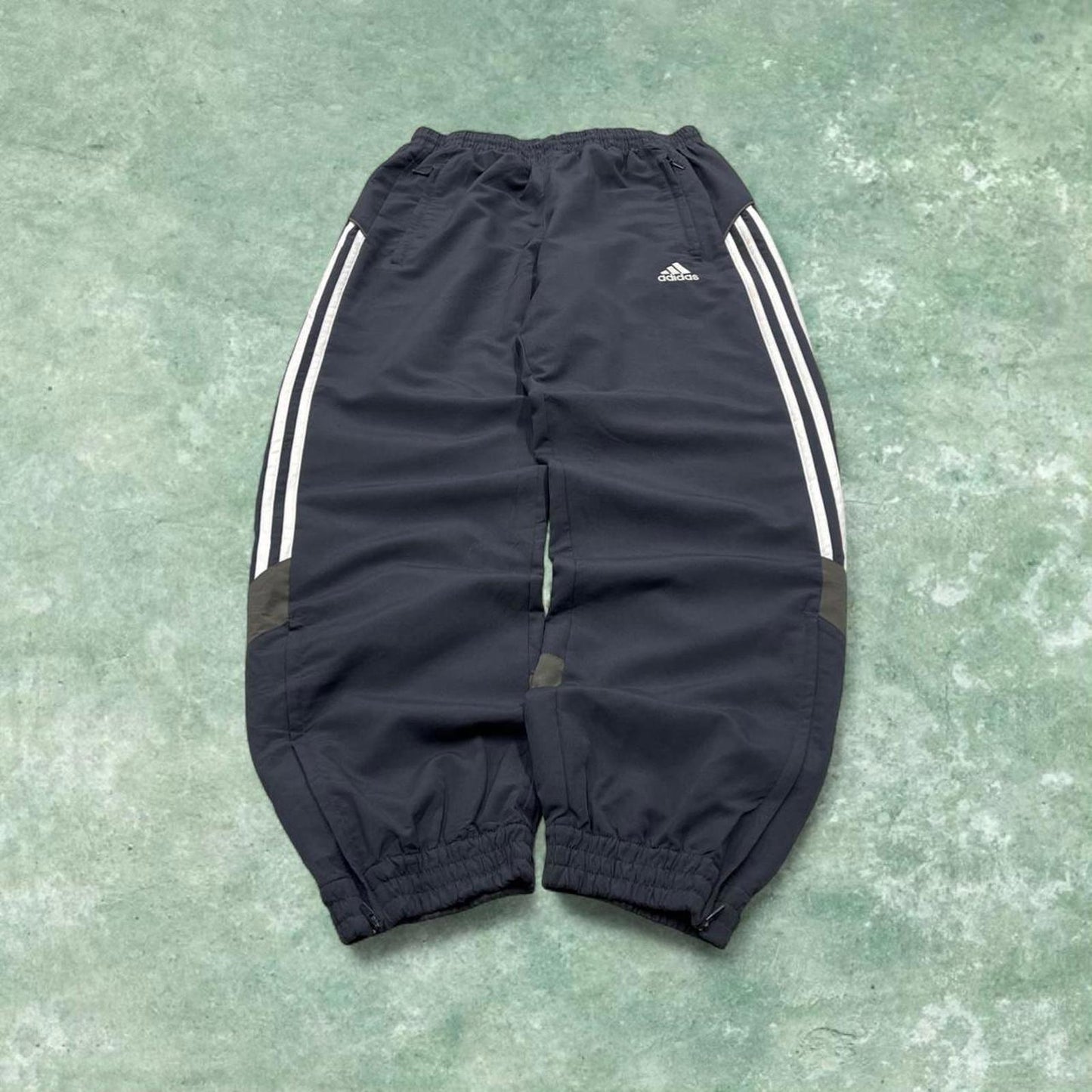 Vintage y2k Adidas tracksuit bottoms grey Loose cuffed drawstring track pants side stripes