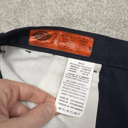 Y2K Dickies baggy cargo shorts skater style navy W40