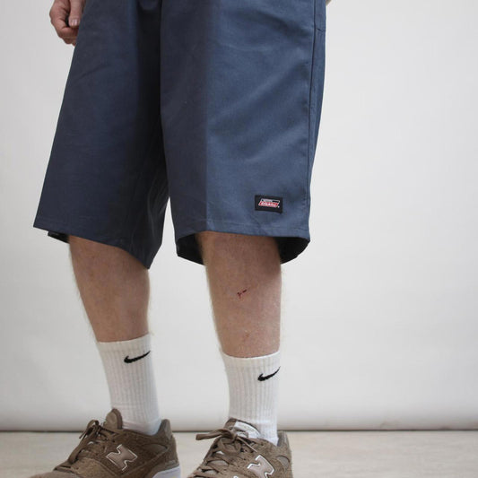 Baggy Dickies carpenter shorts W36