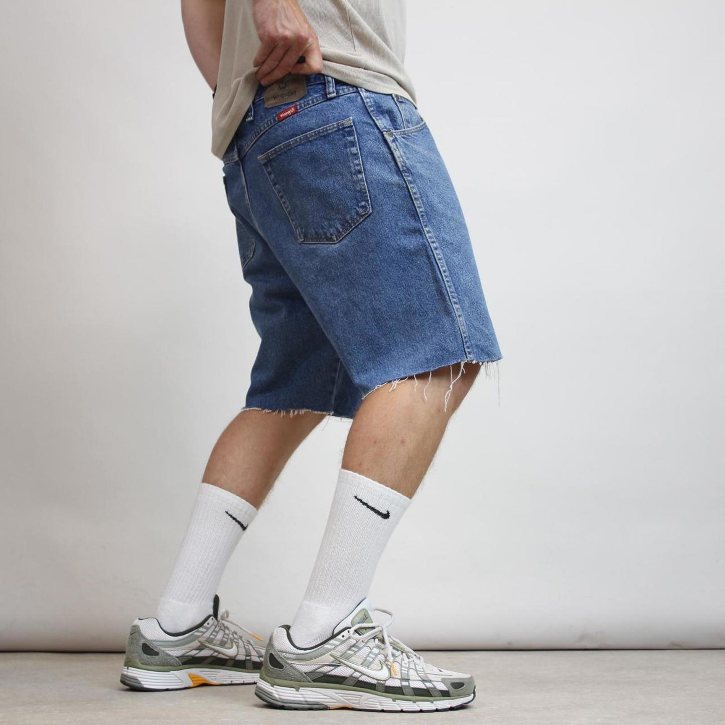 Mens Wrangler Jorts W38