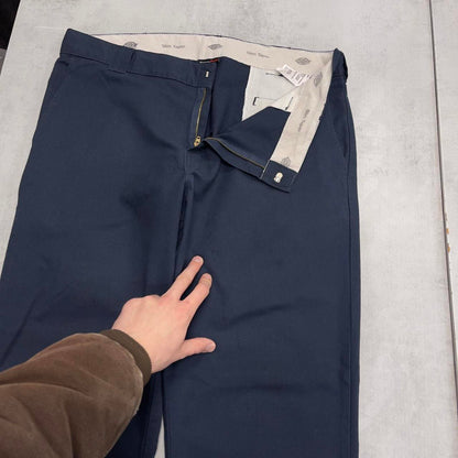 Navy Dickies pants W38L32 twill chino style slim taper skater pants