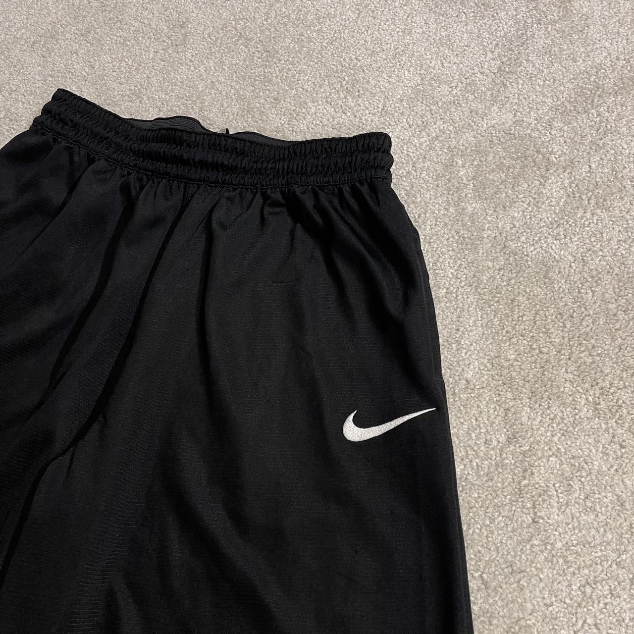 Nike sports shorts y2k loose black Dri-Fit comfy floaty summer gym shorts