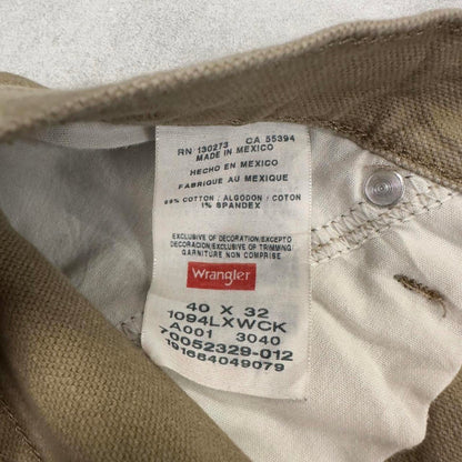 Y2K Wrangler carpenter jeans W40L32 khaki loose cargo skater style jeans