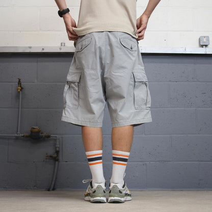 Mens baggy Levis cargo shorts W42