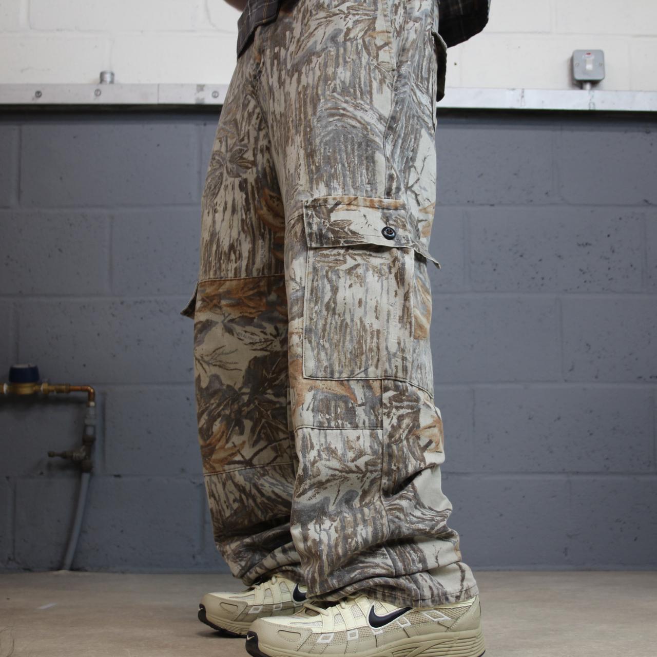 Baggy Camo Realtree cargo pants Y2K khaki camouflage pattern loose leg hunting utility trousers