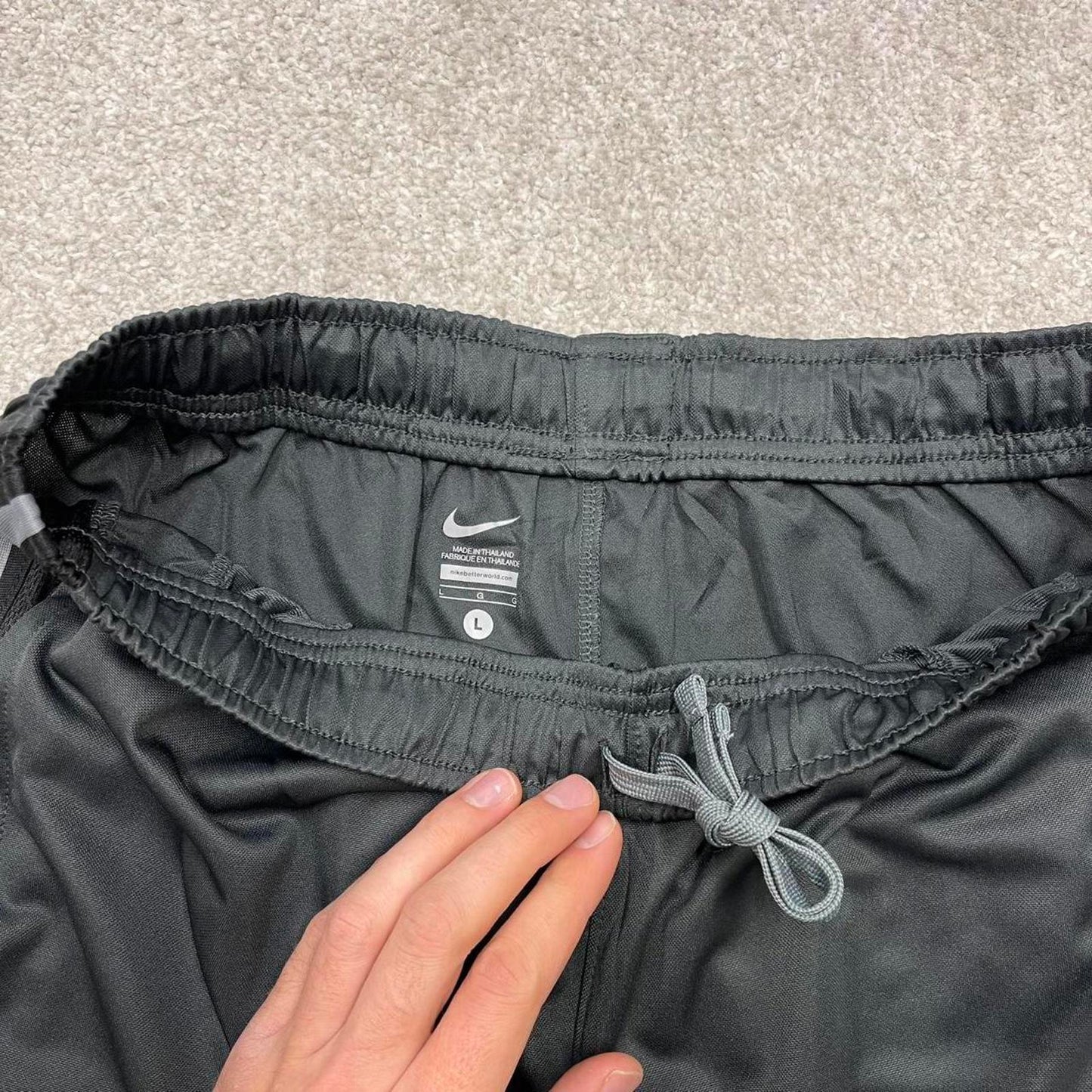 00s baggy Nike tracksuit bottoms grey Large loose y2k style sportswear track pants gym wear