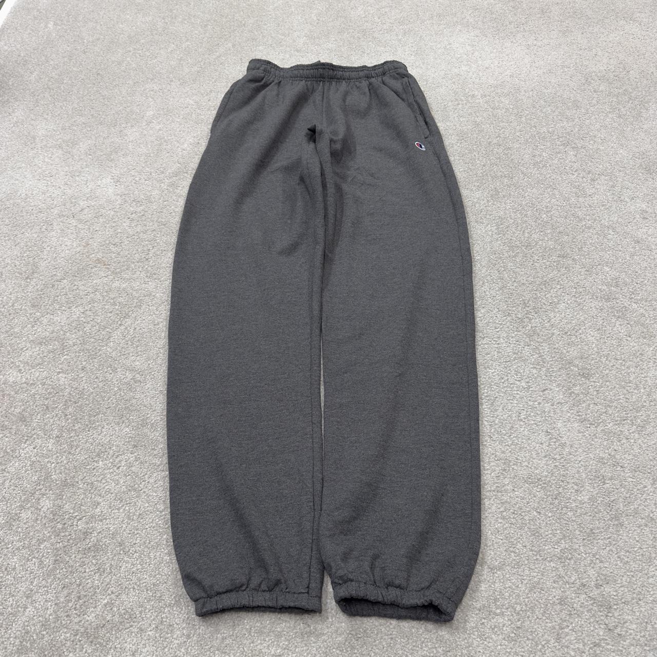 Champion grey joggers loose leg cuffed y2k Loose casual 2000s style jogging bottoms