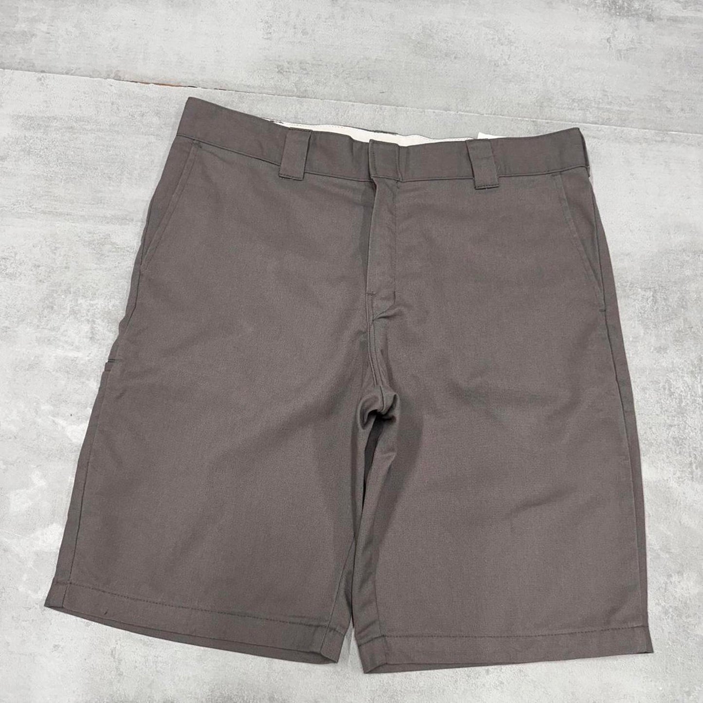 Baggy Dickies carpenter shorts W36 Y2K chino style skater shorts
