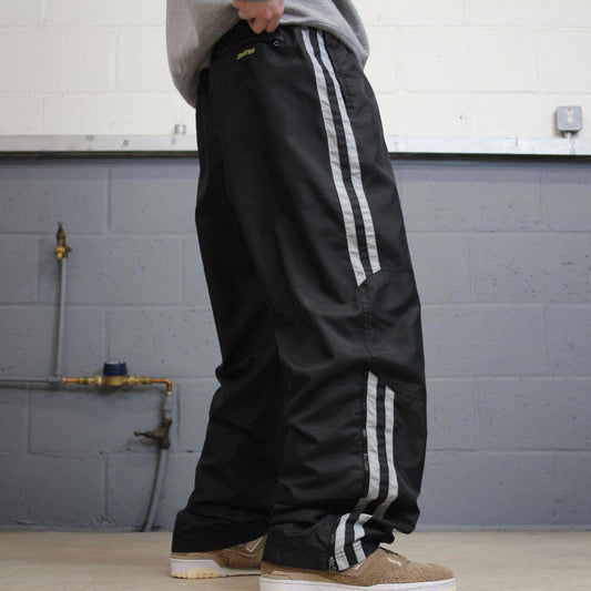 Vintage baggy Y2K Starter tracksuit bottoms black Mesh lined embroidered logo gym loose track pants