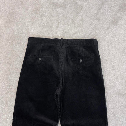 Black H&M wide wale corduroy trousers W32L30 loose pleated jumbo cord pants 90s skate style