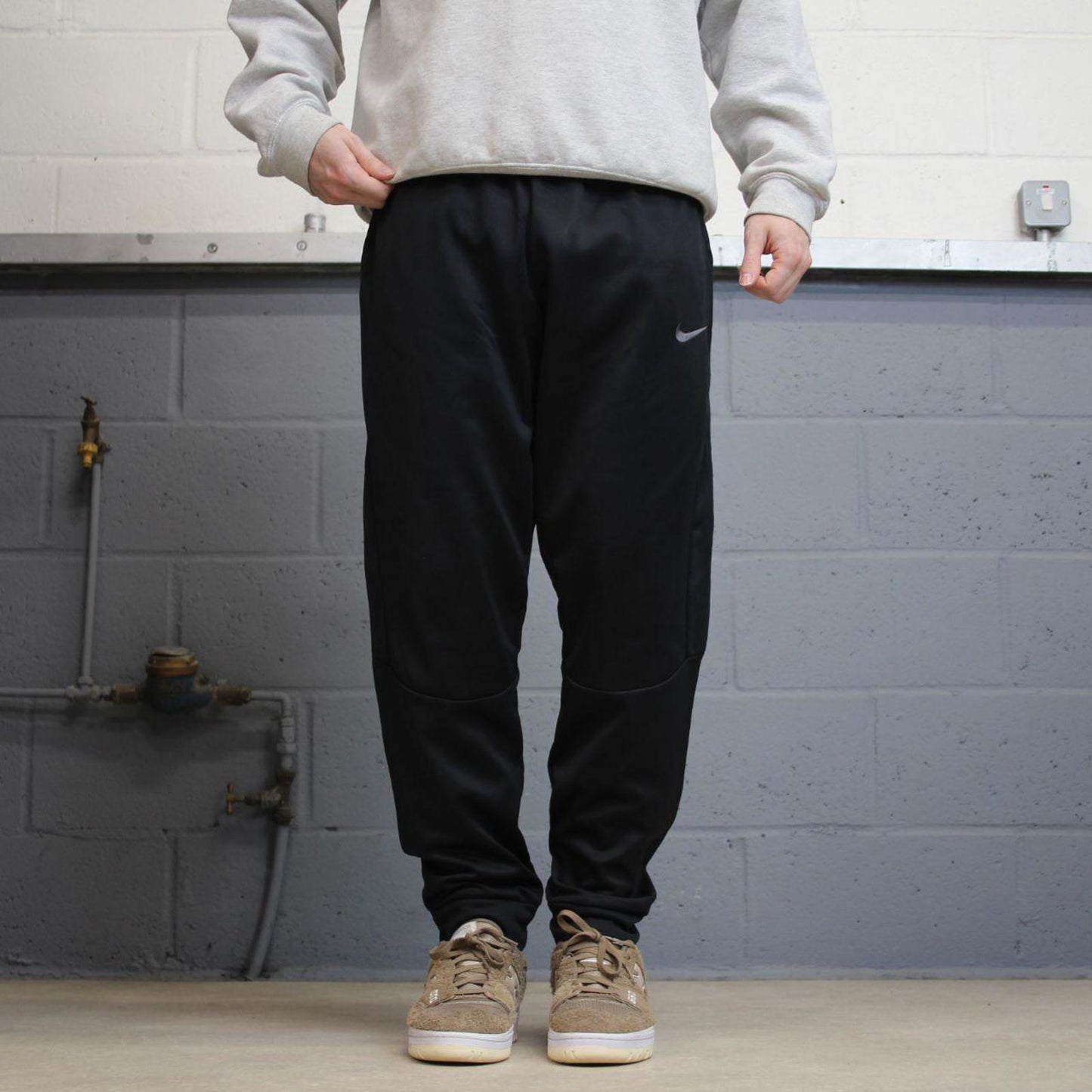 Nike Trackies Large Black y2k 00s style loose sportswear joggers embroidered Swoosh logo