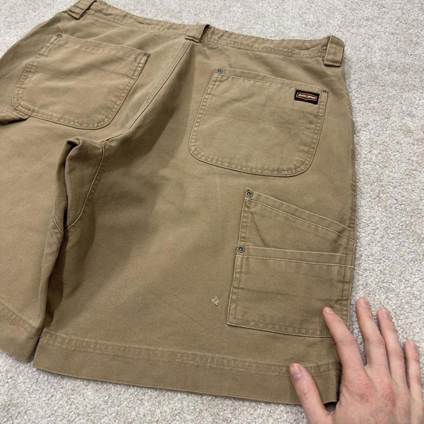 Baggy carpenter shorts canvas work tan Jesse James loose skate style summer festival jorts