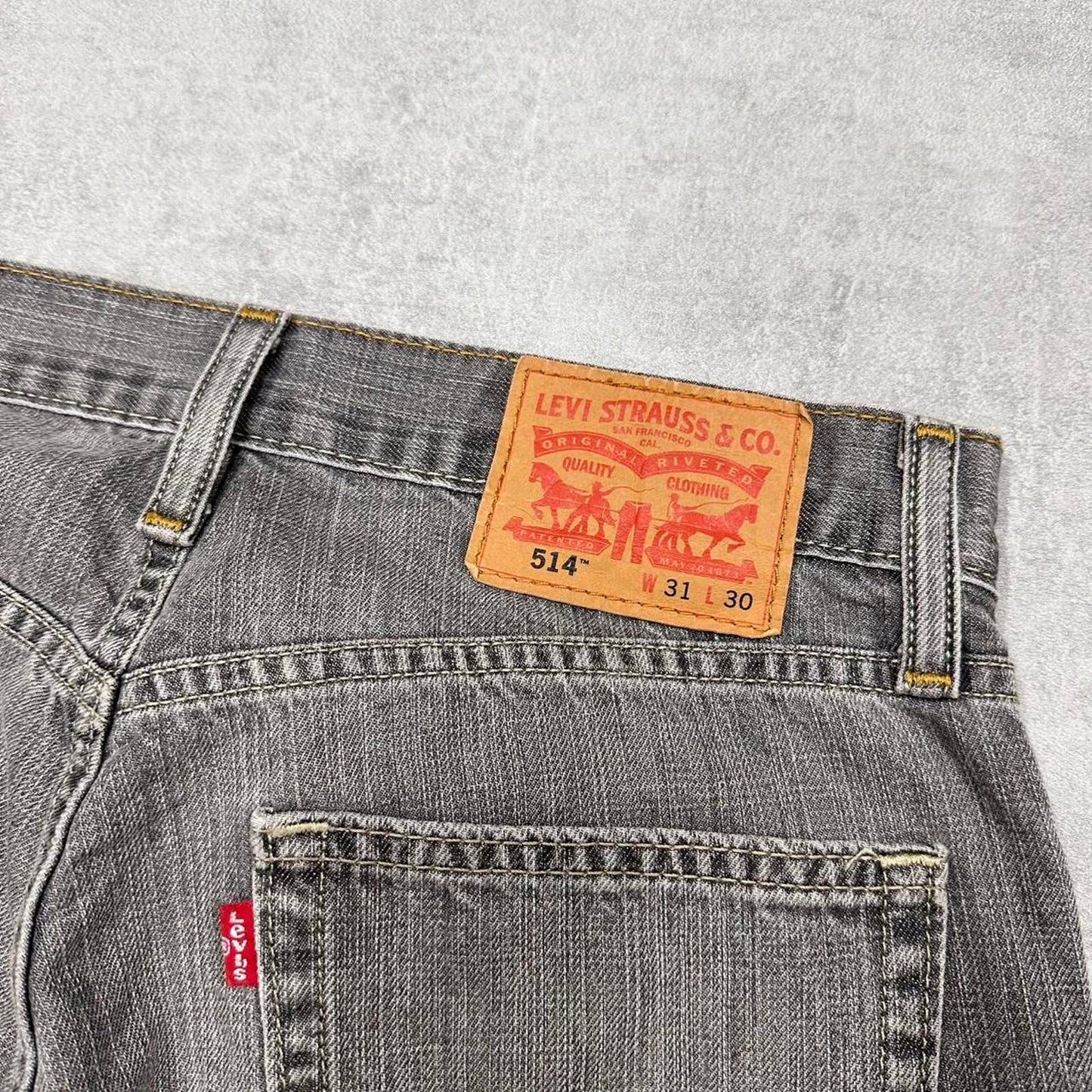 Mens Levi’s 514 jorts W31