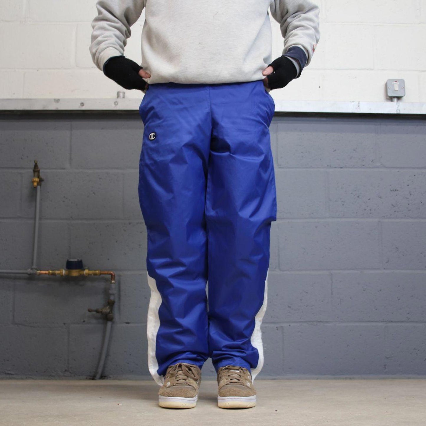 Y2k Champion tracksuit bottoms blue Small mens loose 00s joggers logo trackies sporty style