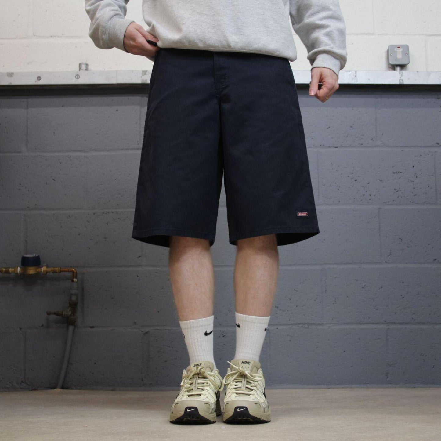 Dickies carpenter shorts long leg khaki Twill chino skater style shorts loose long leg