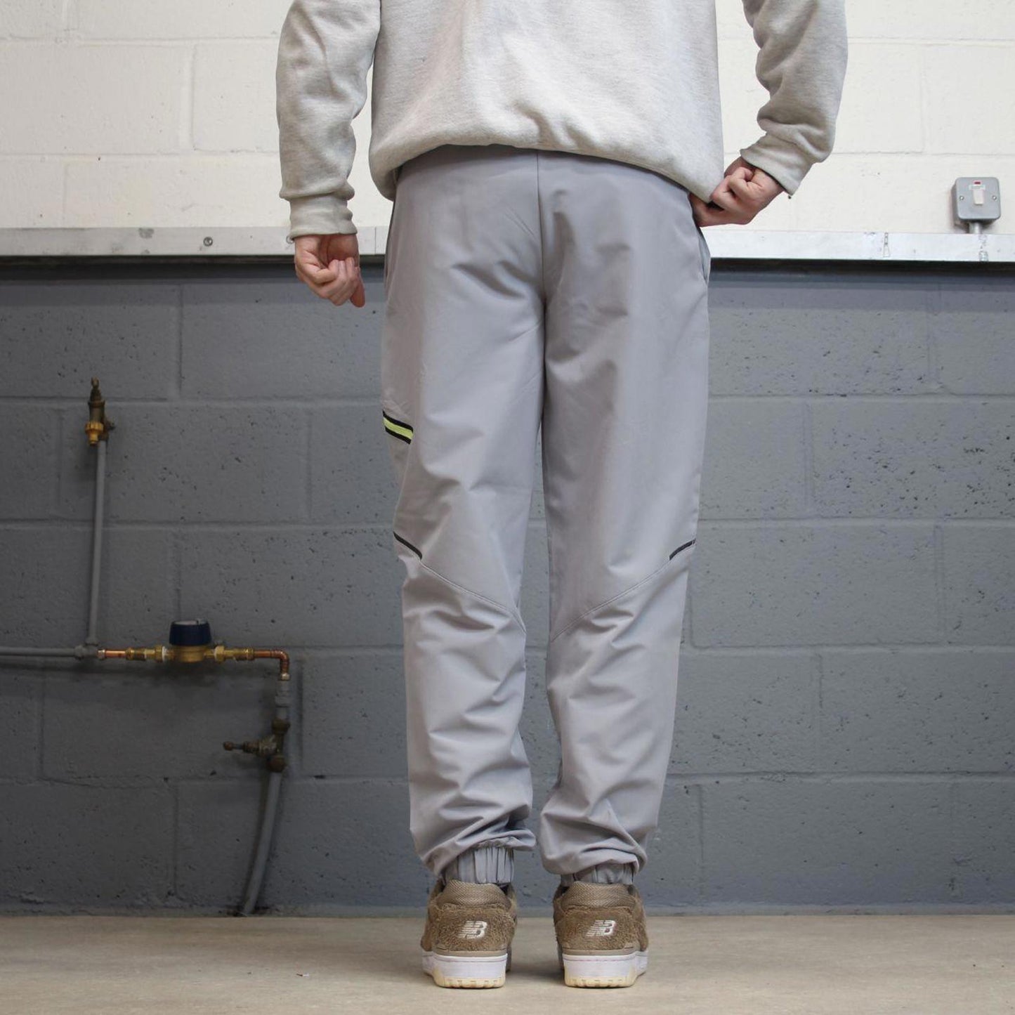 Vintage 00s Reebok tracksuit bottoms grey Medium loose y2k style joggers track pants trackies