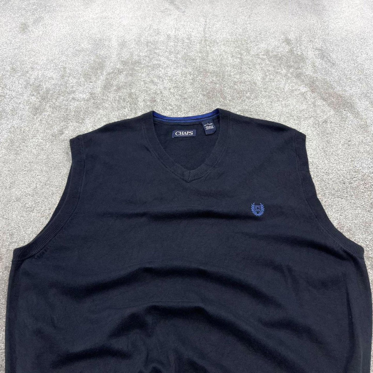 CHAPS knit sweater vest XL men's navy knitted V neck pull over y2k 00s style