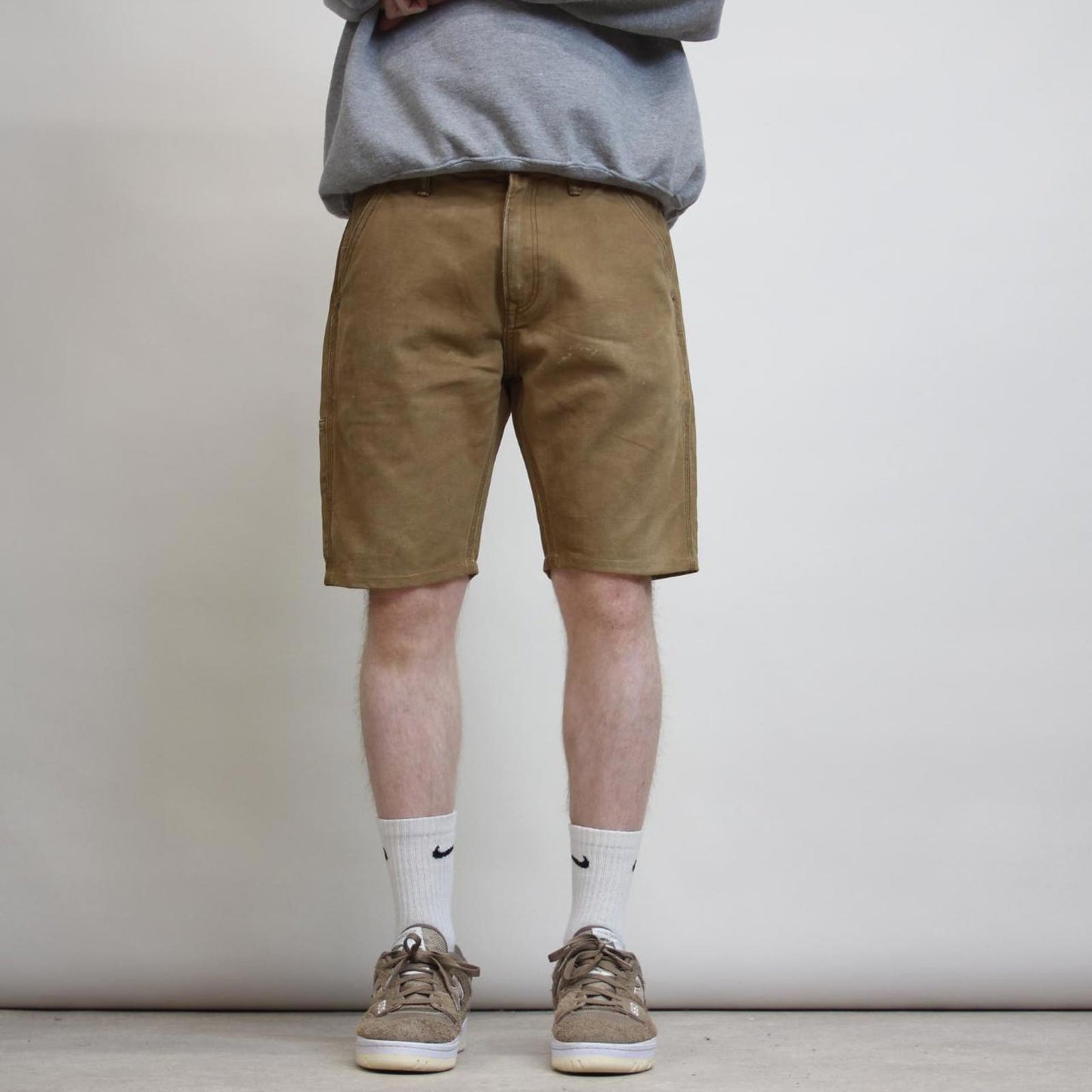 GAP carpenter jorts W32