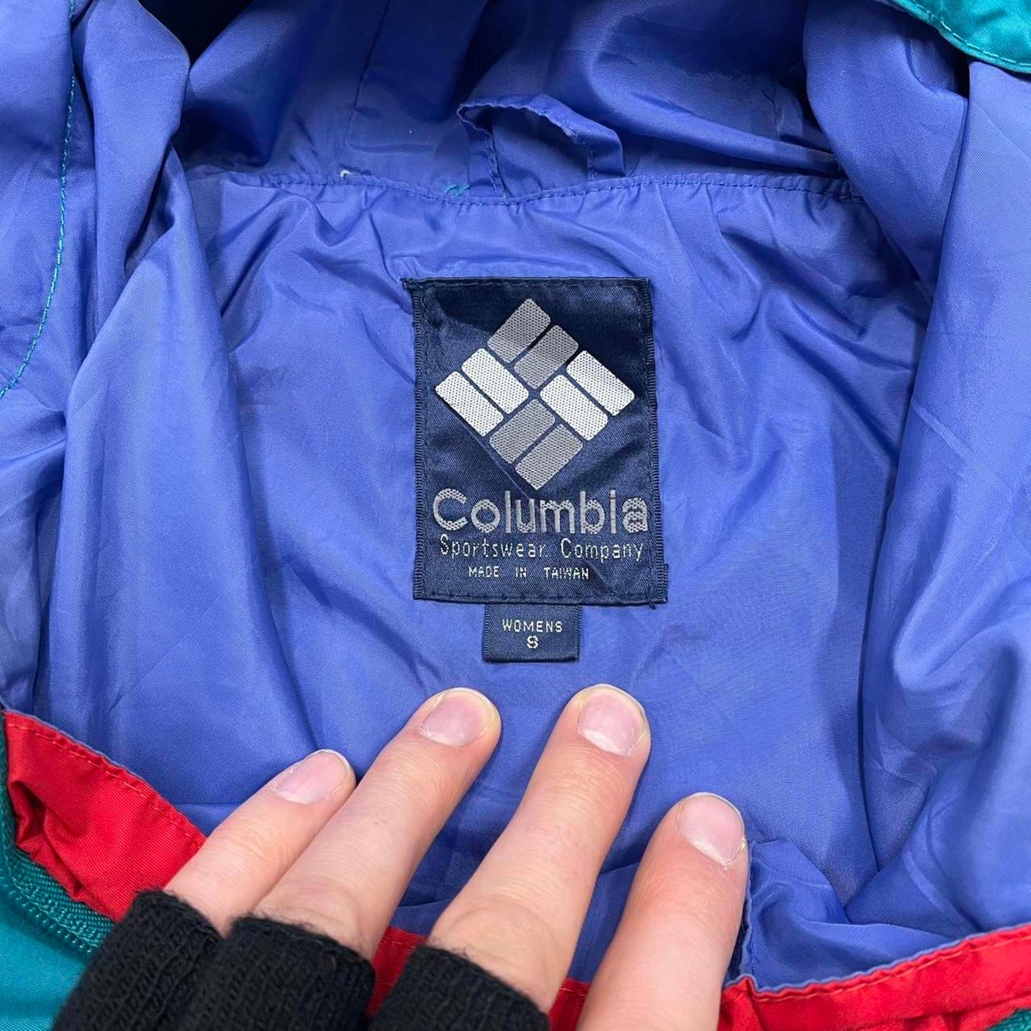 Vintage Y2K Columbia technical windbreaker jacket blue Pull over packable hooded coat pass pockets