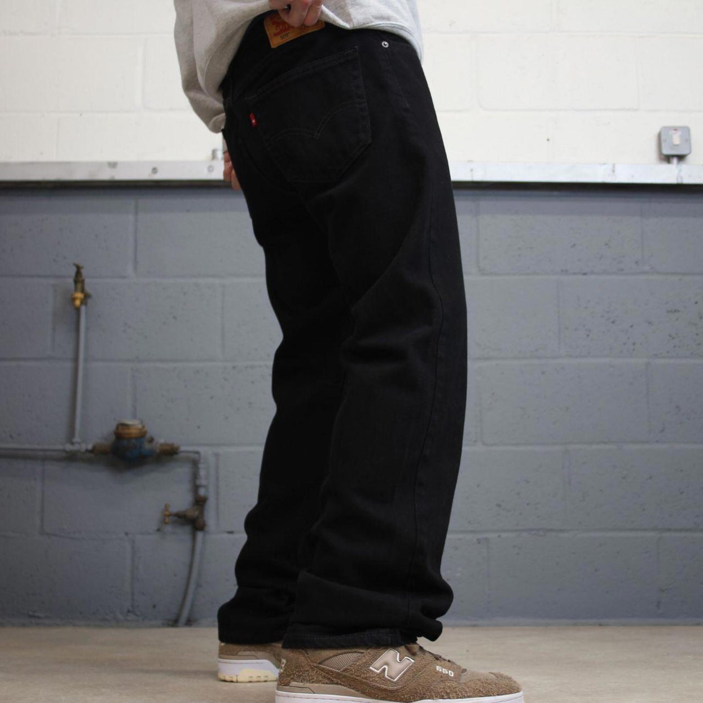 Black Levis 505 jeans y2k 90s style W34L32 red tab logo 5 pocket denim pants skater