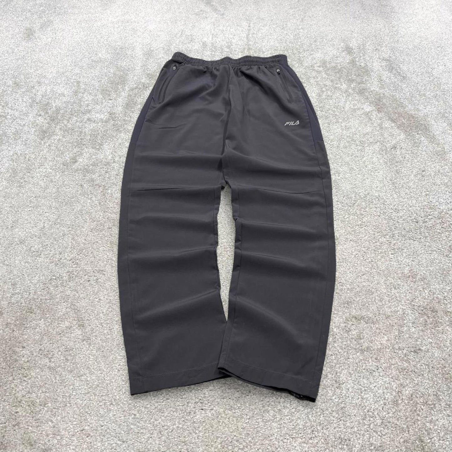 Y2k FILA tracksuit bottoms grey Floaty leg print logo gym track pants
