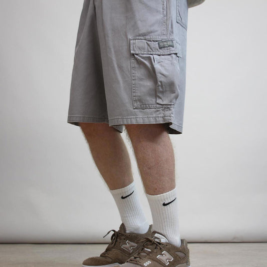 Baggy Wrangler cargo shorts W36