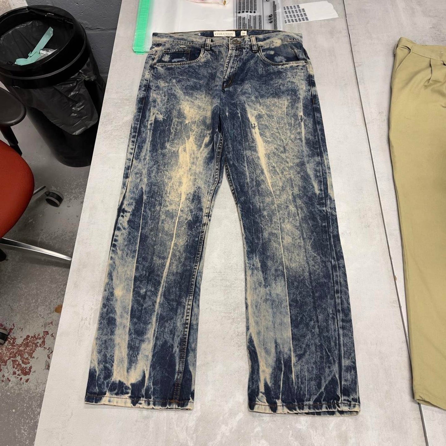 Acid wash Evolution jeans W38L32