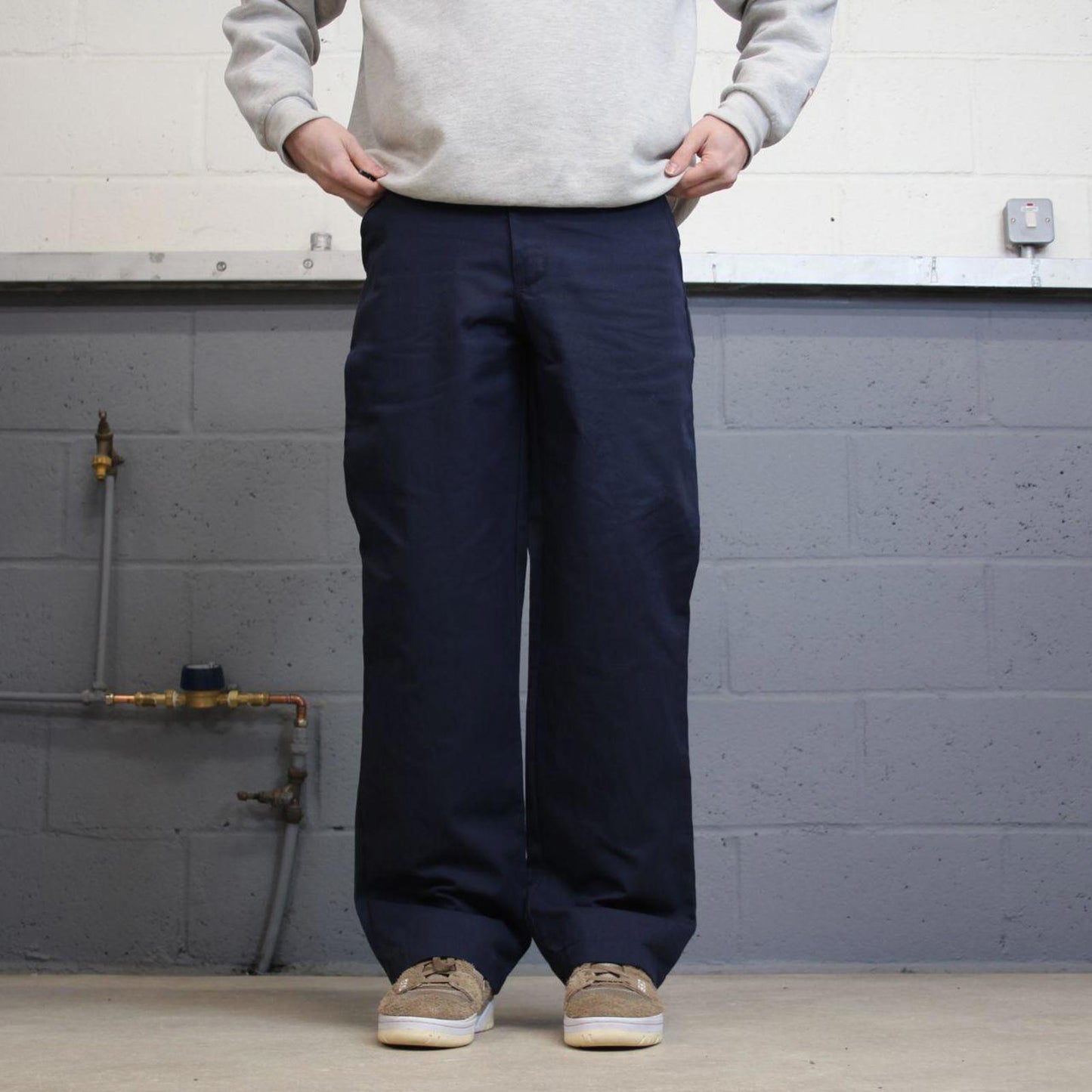 90s skater style work pants women’s 10 loose y2k Red Kap chino style skate trousers workwear autumn
