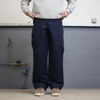 90s skater style work pants women’s 10 loose y2k Red Kap chino style skate trousers workwear autumn