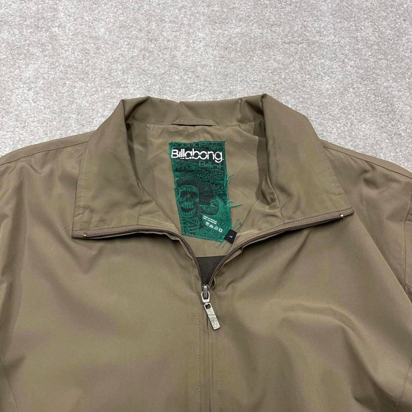 00s Billabong technical lightweight jacket L women's y2k style khaki bomber