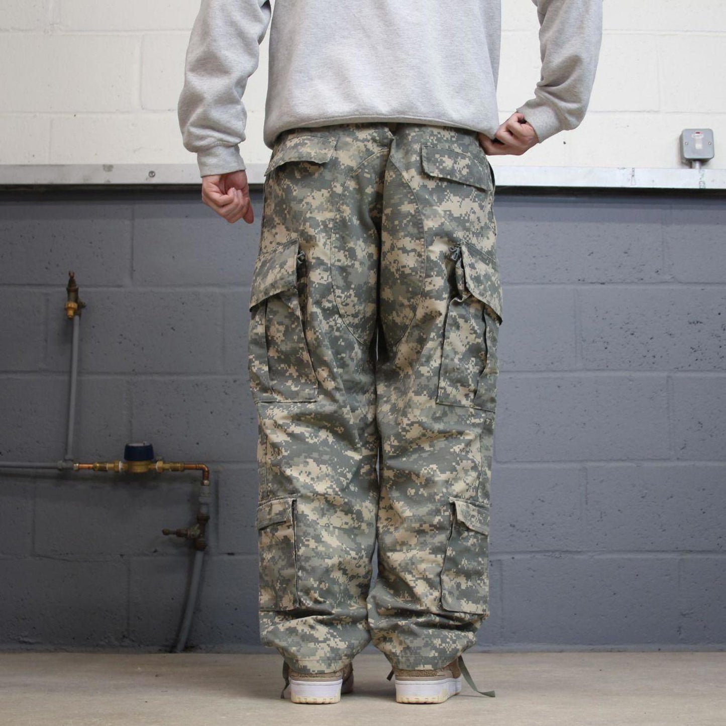 Vintage army camo cargo pants khaki Loose drawstring digital camouflage US military trousers
