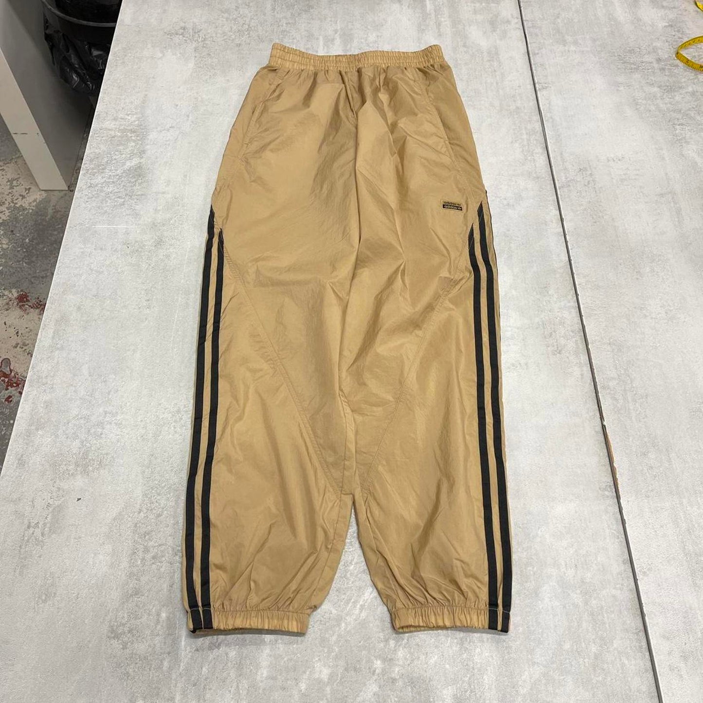 Loose Adidas Trackies size 8
