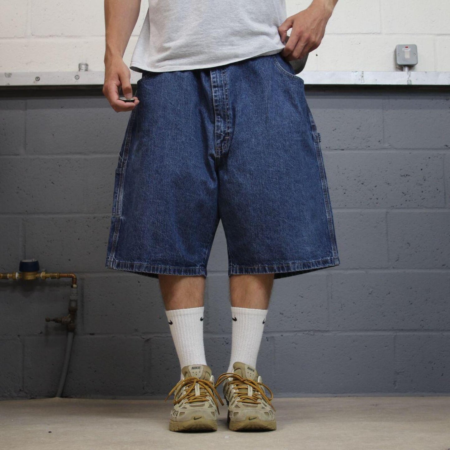 Wrangler baggy carpenter shorts blue Loose leg workwear skater style jorts