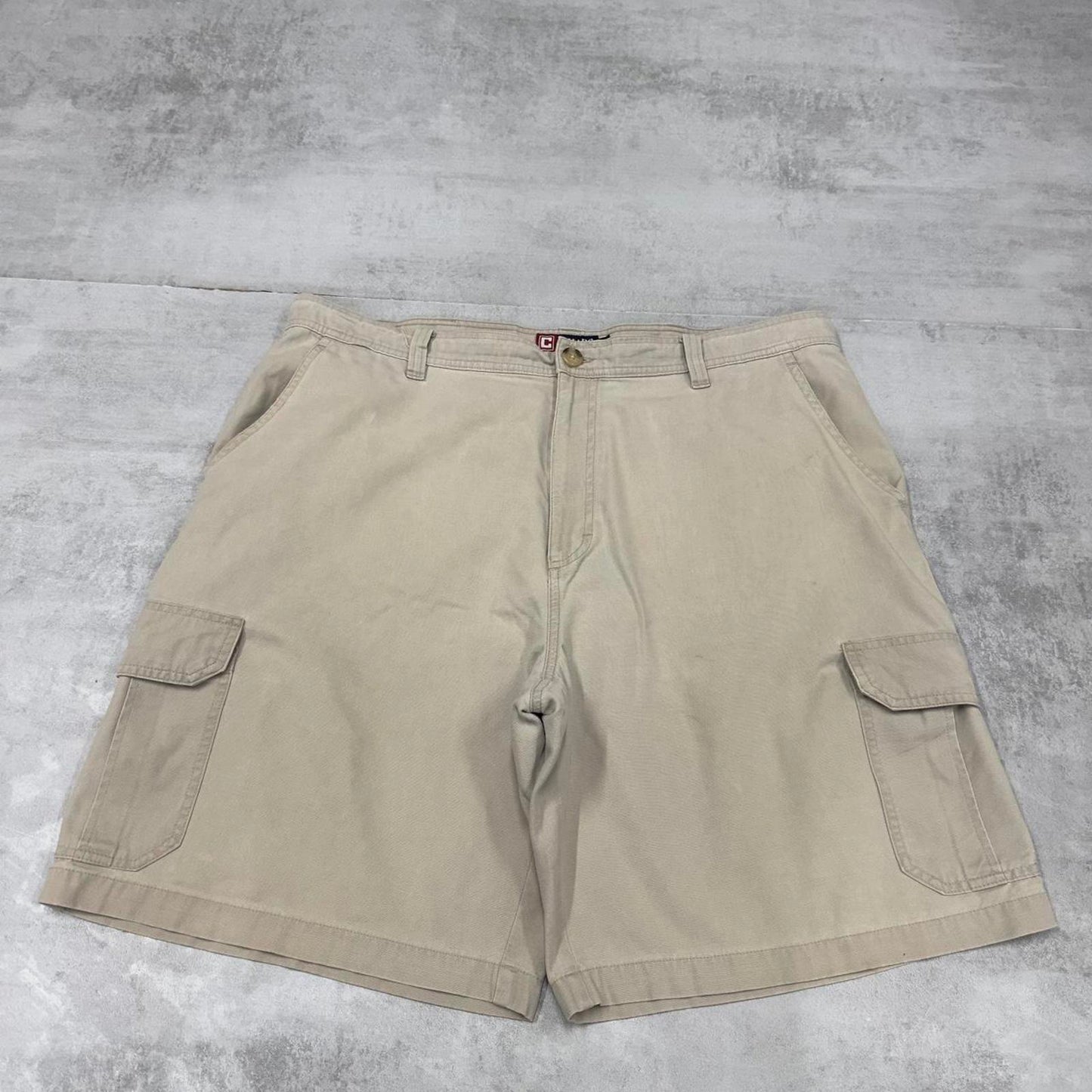 Mens Chaps cargo shorts W40