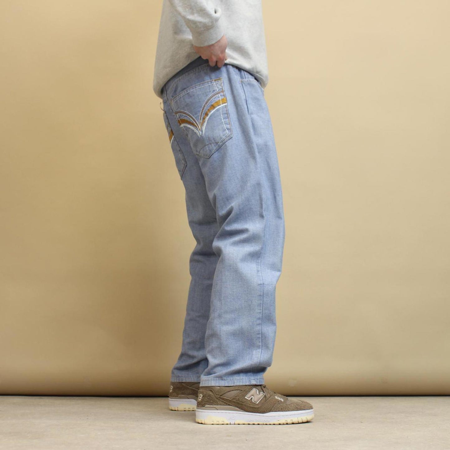 Black & Blue W36 L28 blue 90s style skater jeans embroidered designs