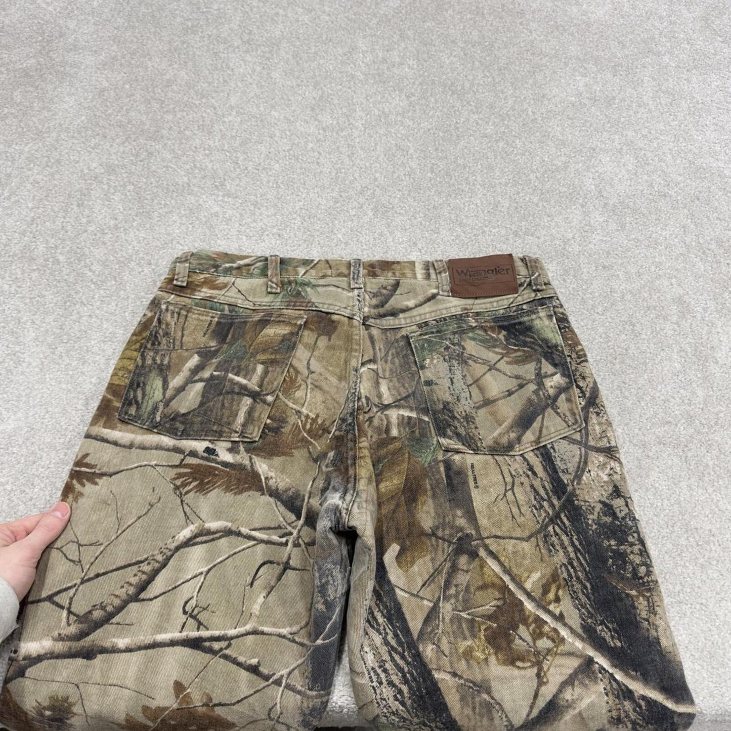 Wrangler camo jeans W34L30 khaki green straight leg Realtree camouflage pants fleece lined