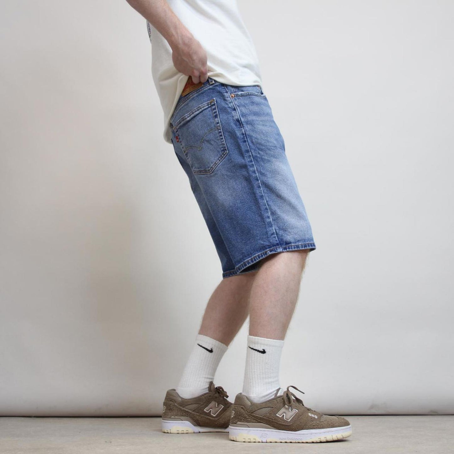 Mens Levi’s jorts W36